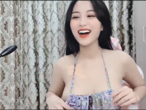 Sex bé Kaa Mii body đẹp vú to khoe hàng